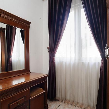 Reddoorz Syariah Near Aeon Mall Tanjung Barat Джакарта Екстериор снимка