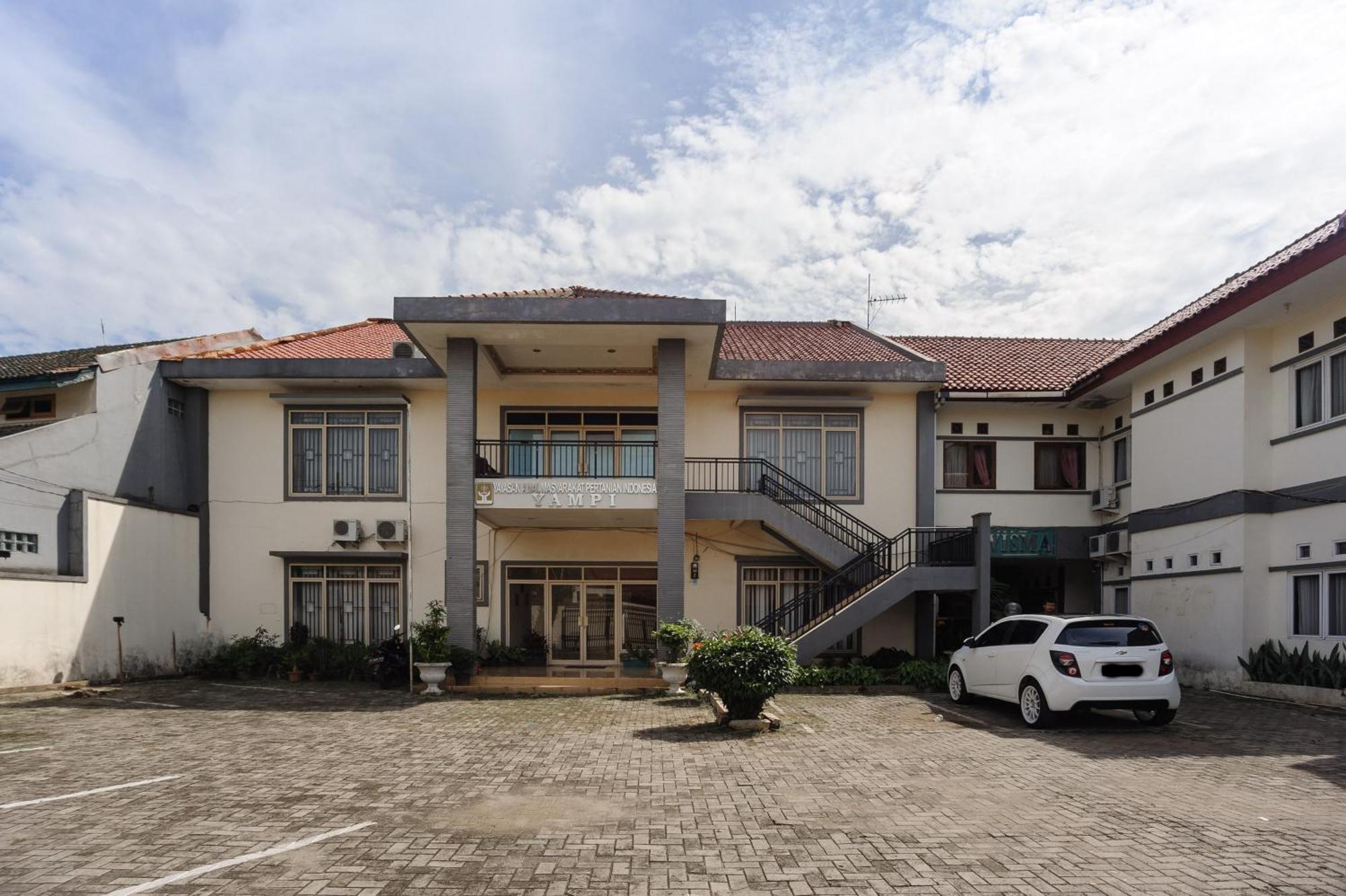 Reddoorz Syariah Near Aeon Mall Tanjung Barat Джакарта Екстериор снимка